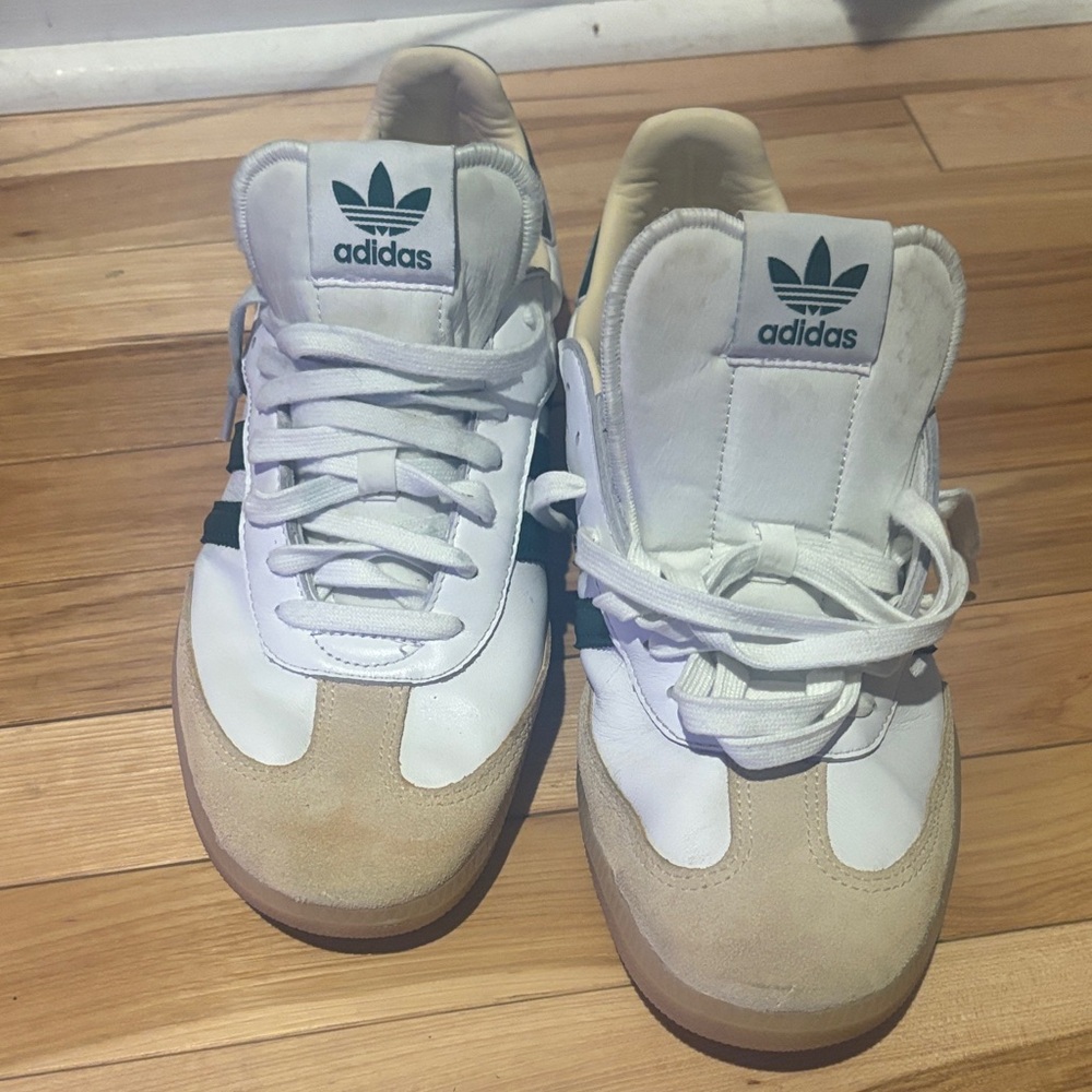 Adidas Men's White and Tan  Sneakers With Green Stripes